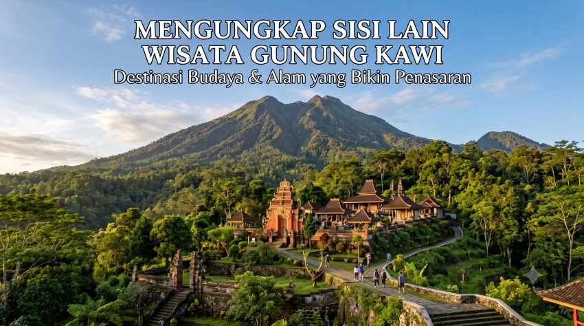 Pemandangan udara kompleks Pura kuno di lereng Gunung Kawi Malang yang dikelilingi hutan rimbun, sebagai destinasi wisata budaya dan alam